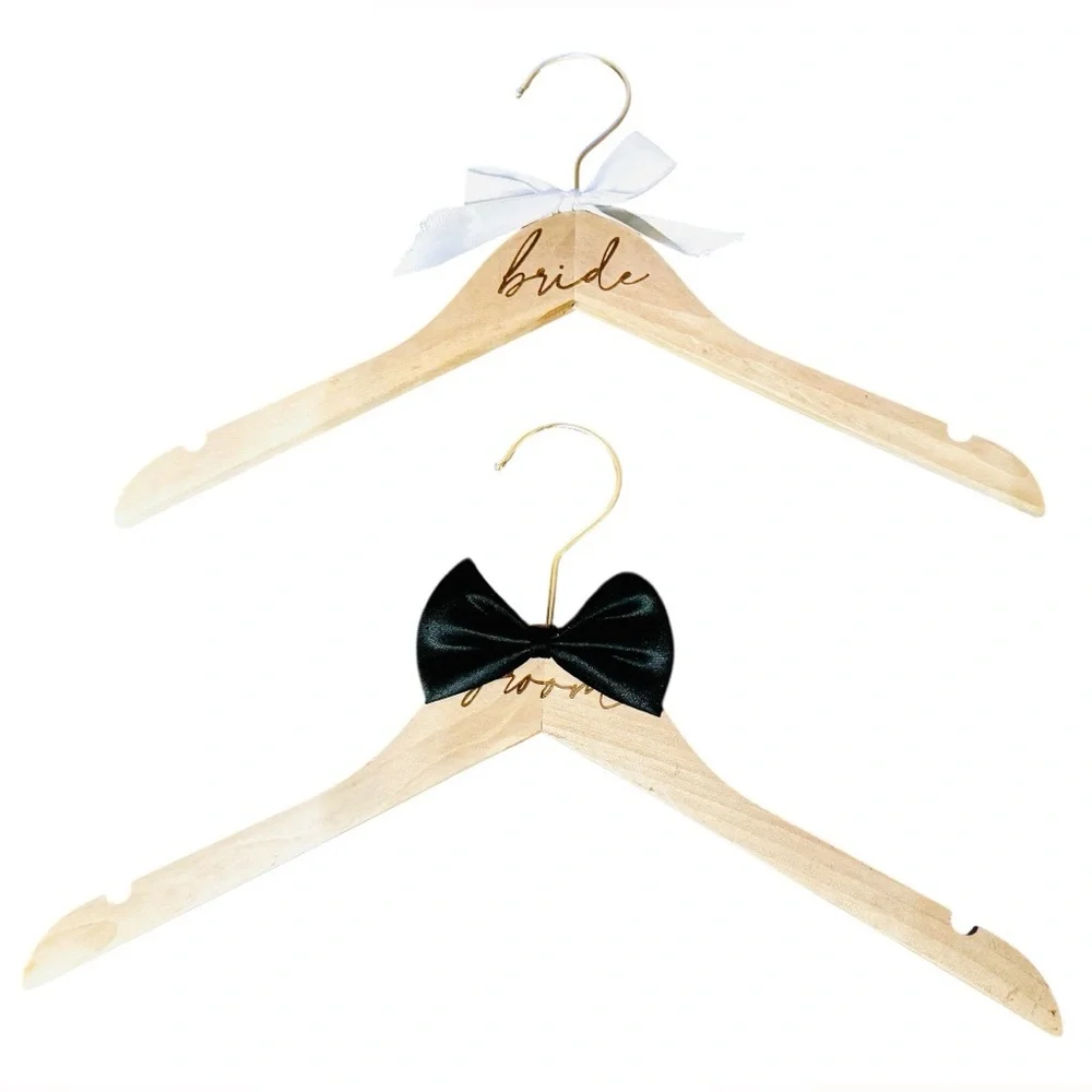 Bride and groom hangers for wedding set garments dress tuxedo ribbon engraved